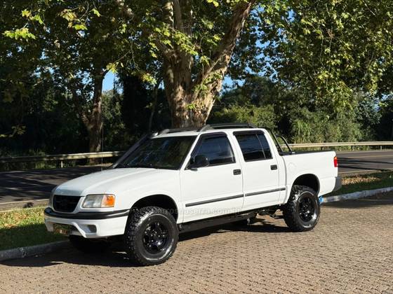 CHEVROLET S10 2.8 4X4 CD 12V TURBO INTERCOOLER DIESEL 4P MANUAL